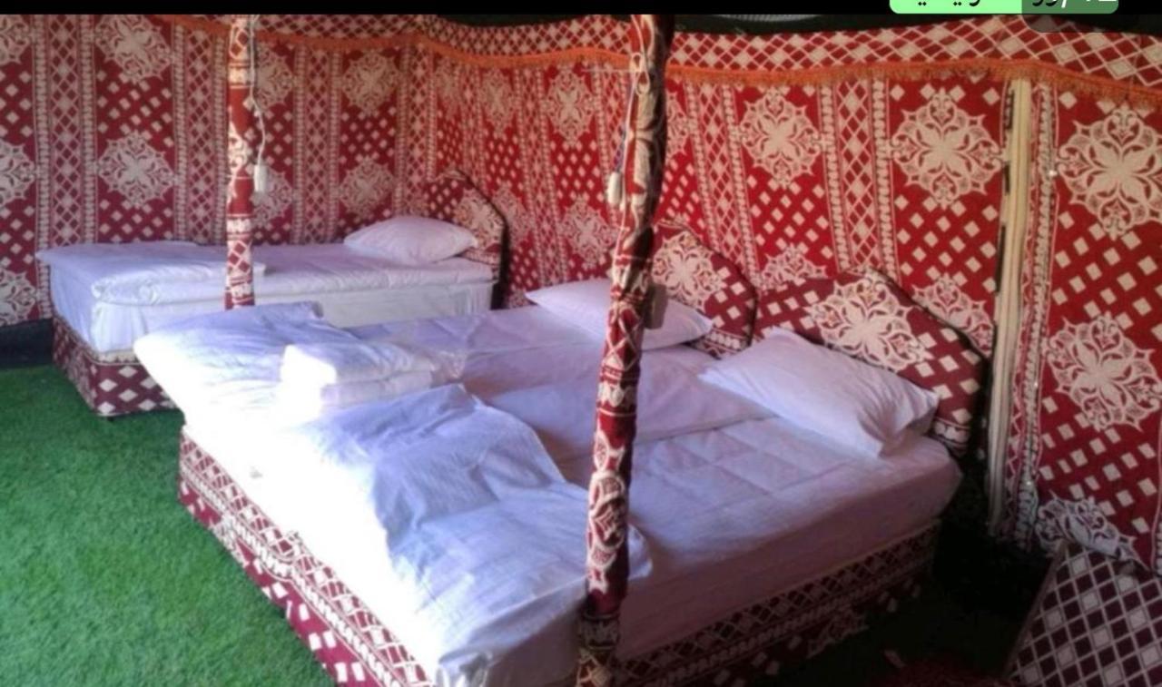 Crescent Desert Private Camp Shāhiq Exterior foto