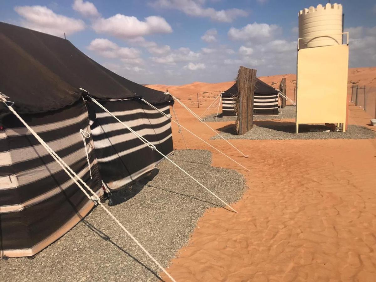 Crescent Desert Private Camp Shāhiq Exterior foto