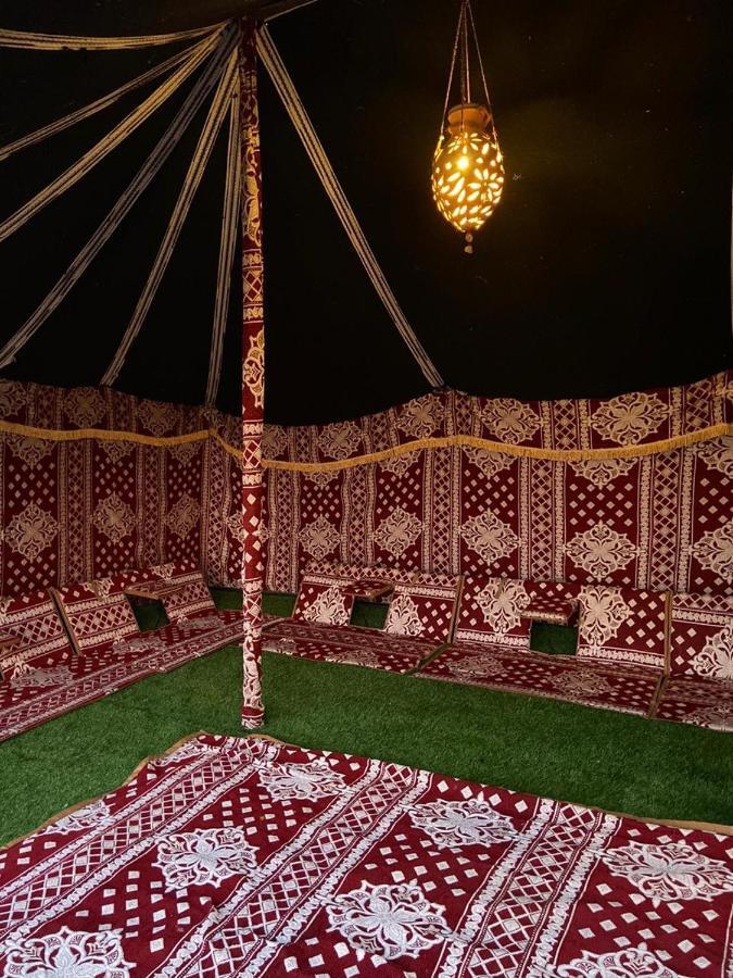 Crescent Desert Private Camp Shāhiq Exterior foto